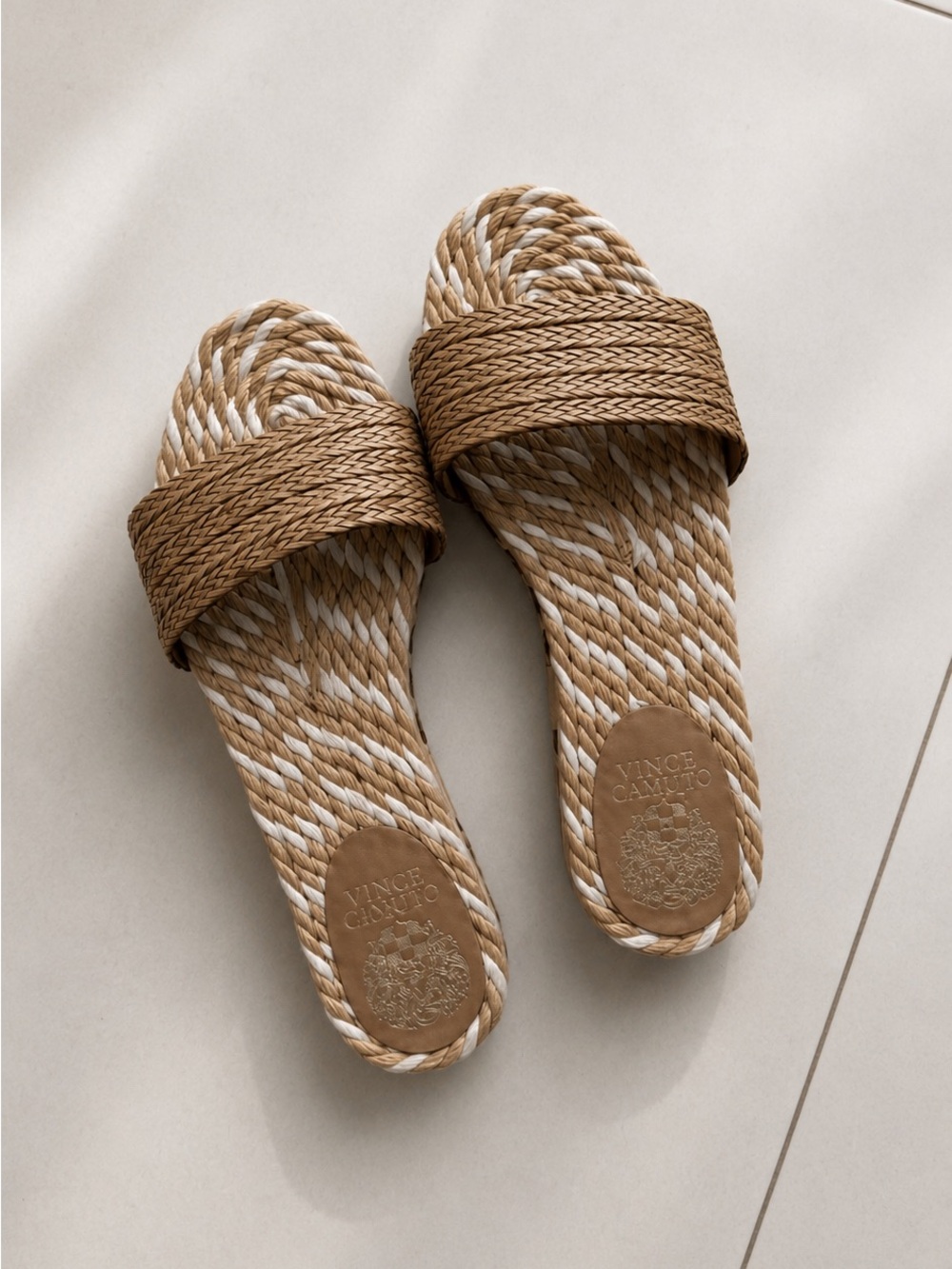 Vince Camuto Tan & Cream Braided Slide Sandals 7.5 - Picture 1 of 4